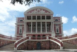 Leia mais sobre o artigo Por que Conhecer o Centro Histórico de Manaus?